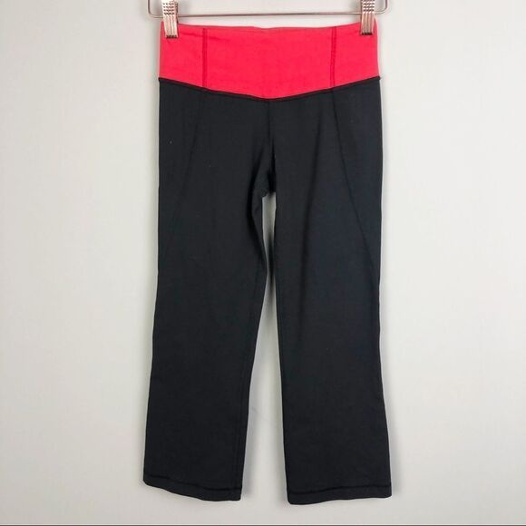 LULULEMON | Gather & Crow Tights Crop Yoga Pants Gray & Red Women’s Size 2 - Picture 3 of 14